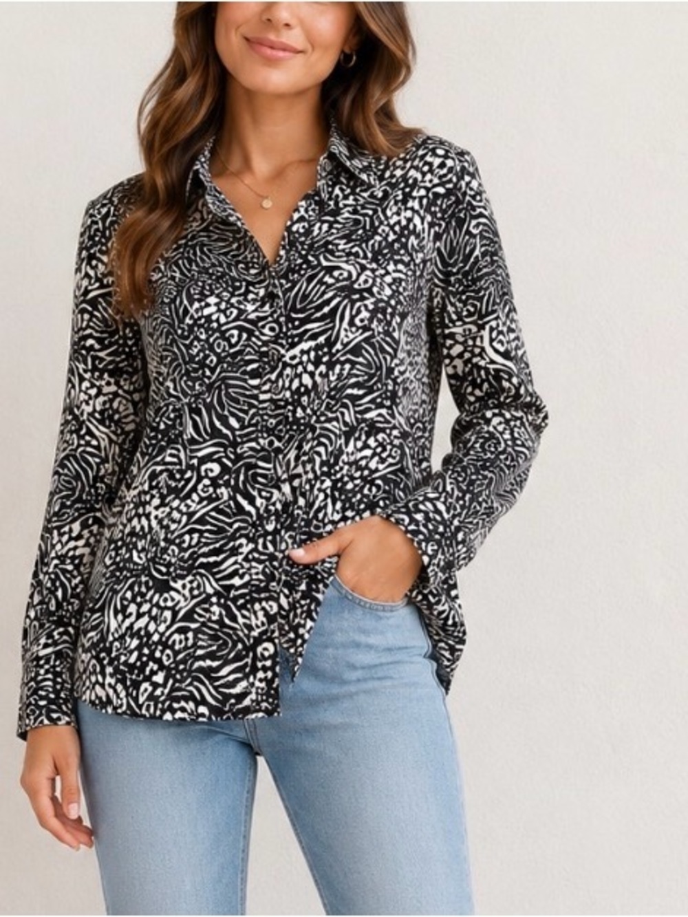 Top Shop Navy & White Animal Print Button-Up Blouse SZ 6 abstract print
